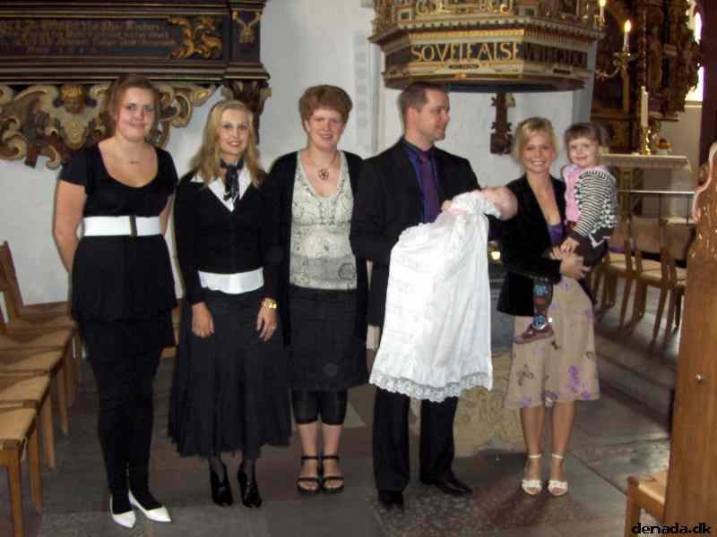 * Image 12