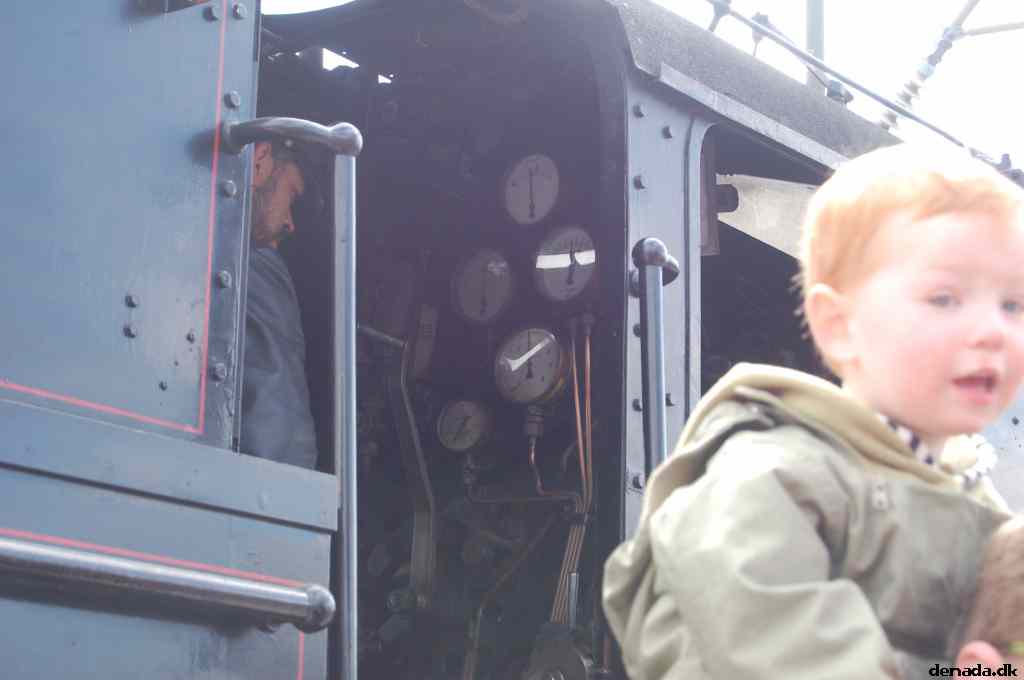 * Image 102