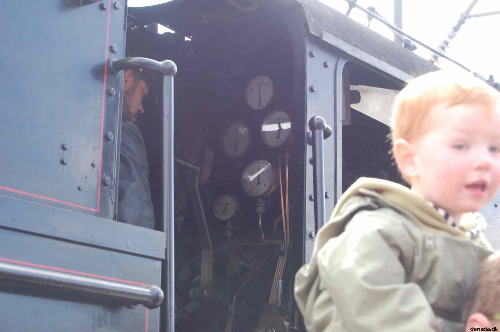 * Image 102