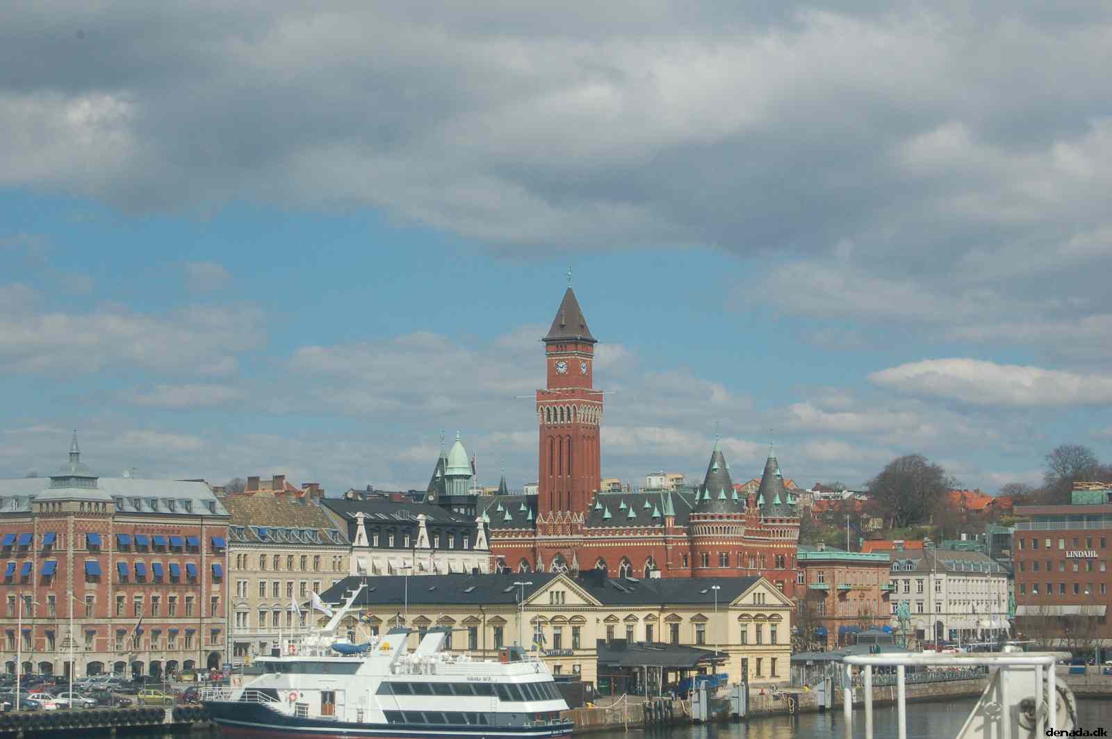 * Image 111
