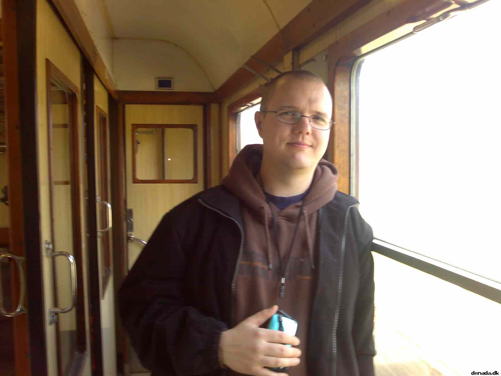 * Image 3