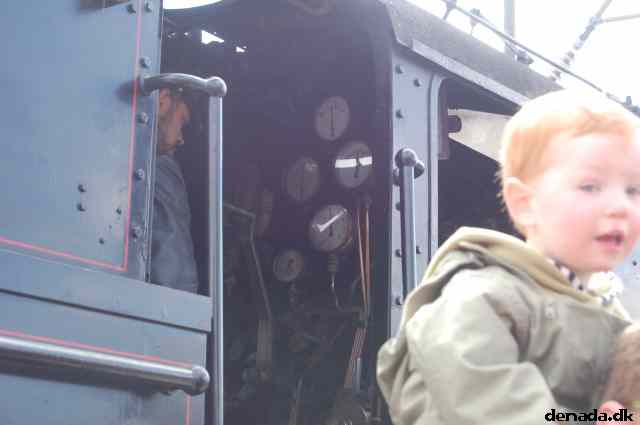 * Image 102