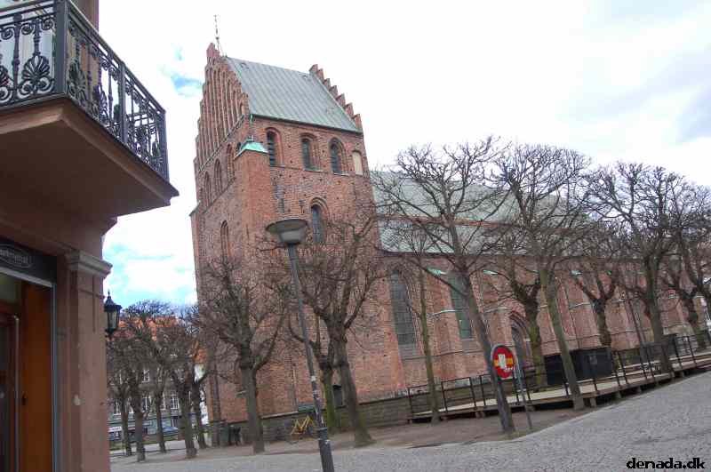 * Image 128