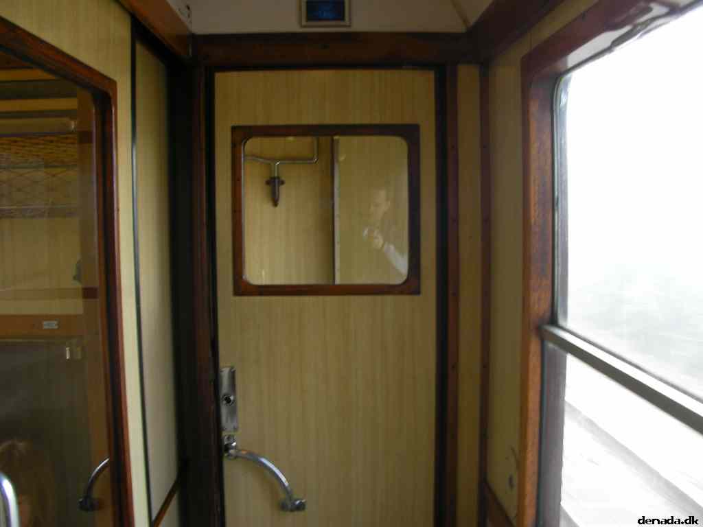 * Image 9