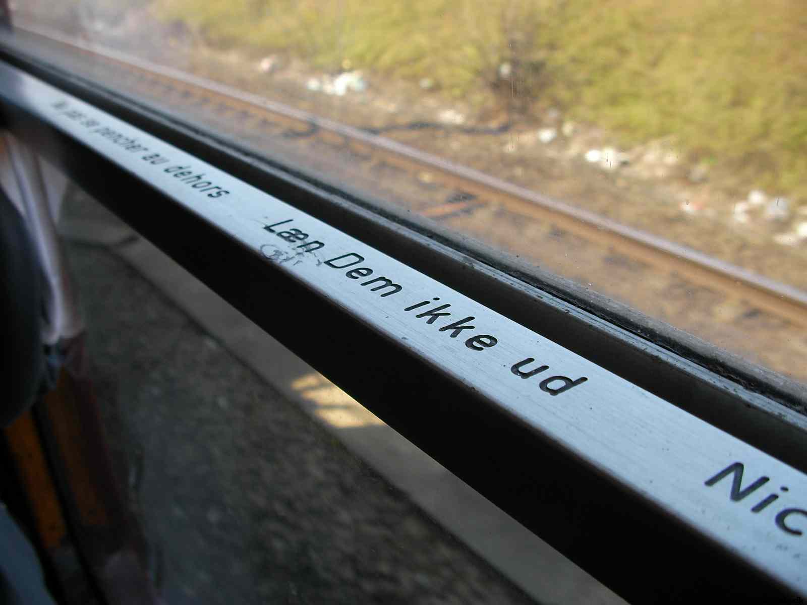* Image 6