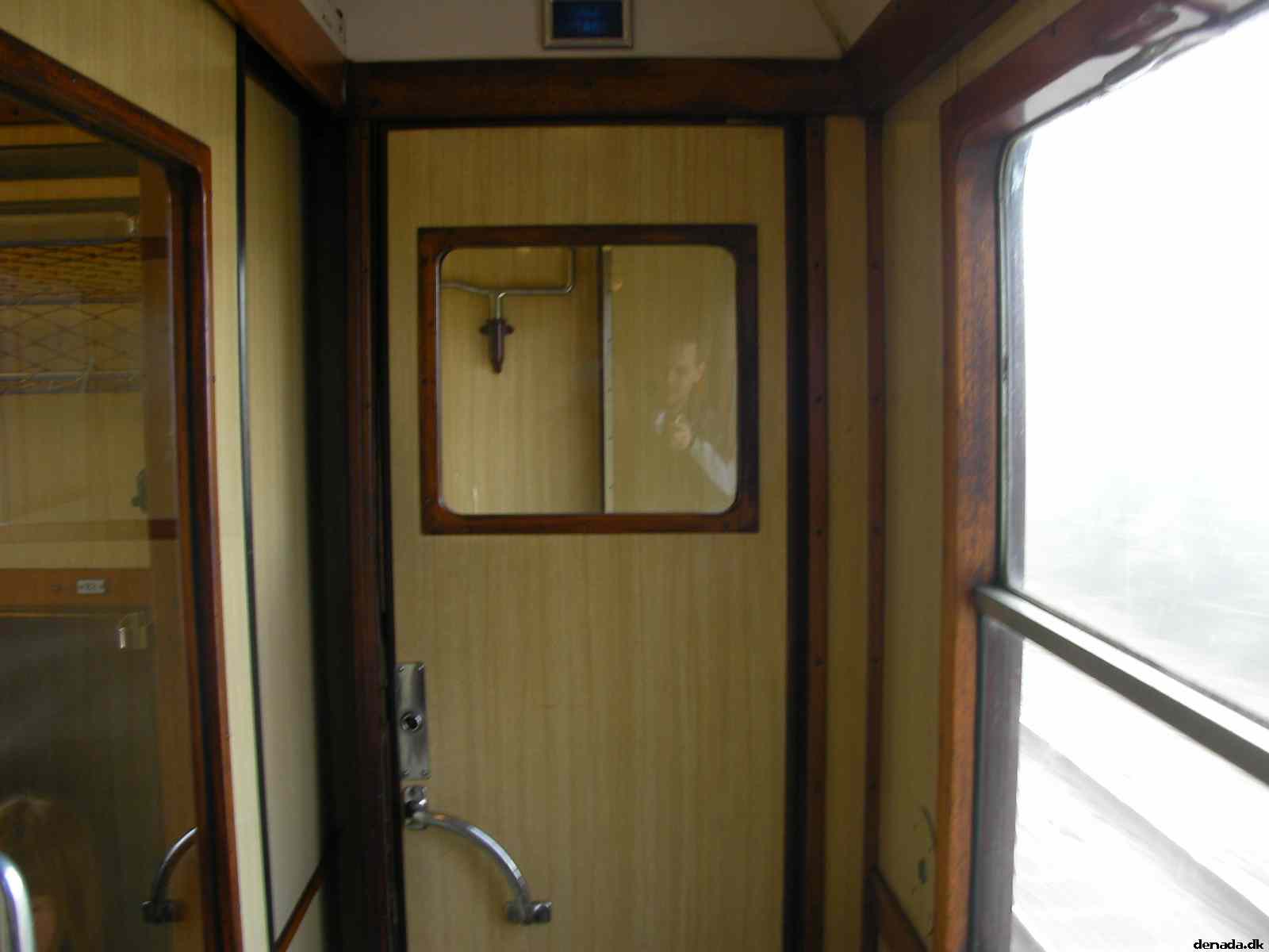 * Image 9