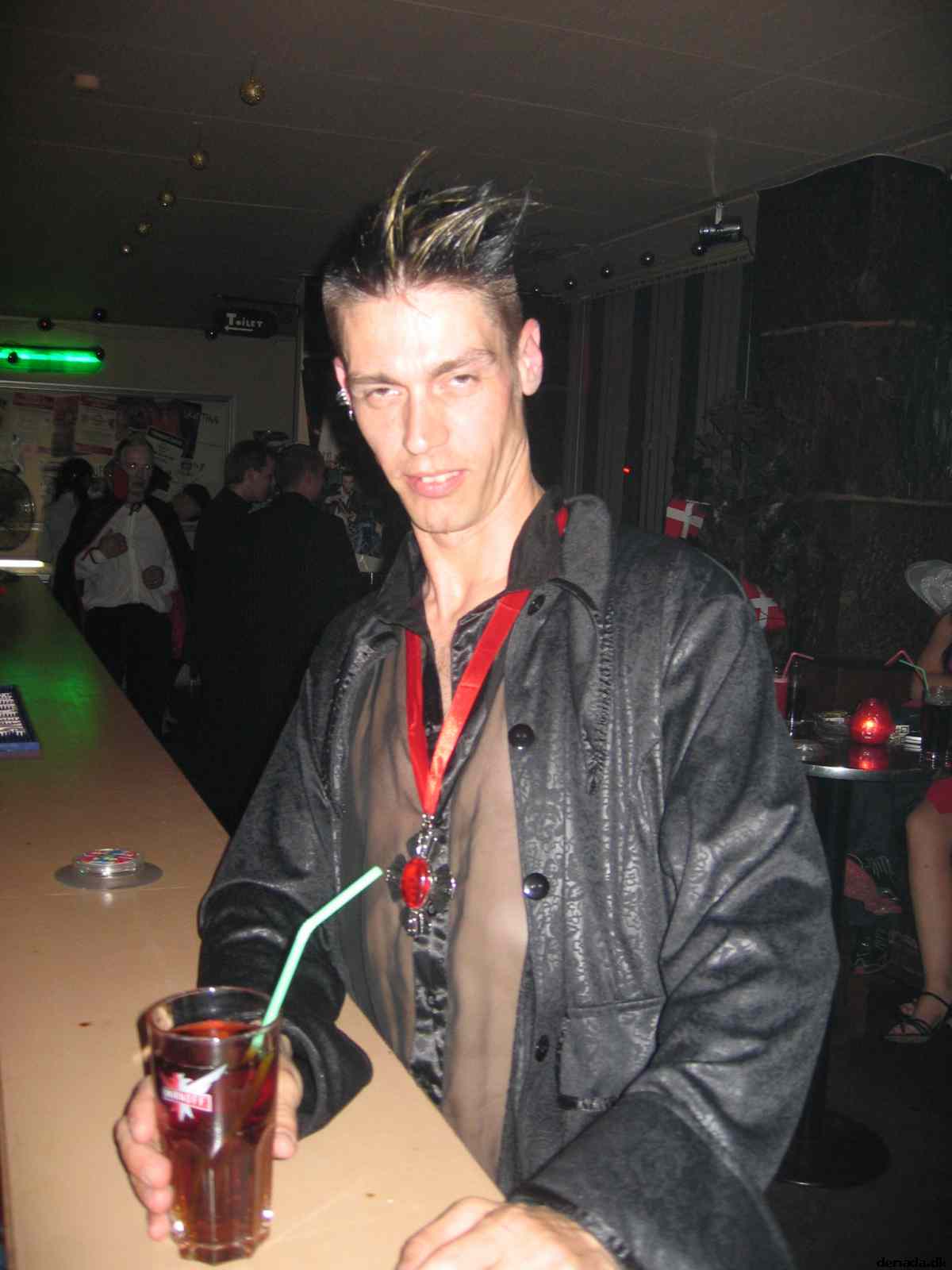 * Image 40