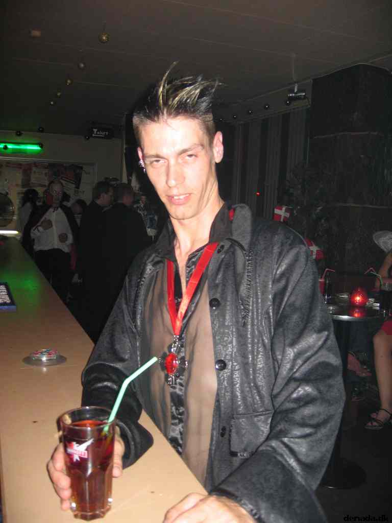 * Image 40