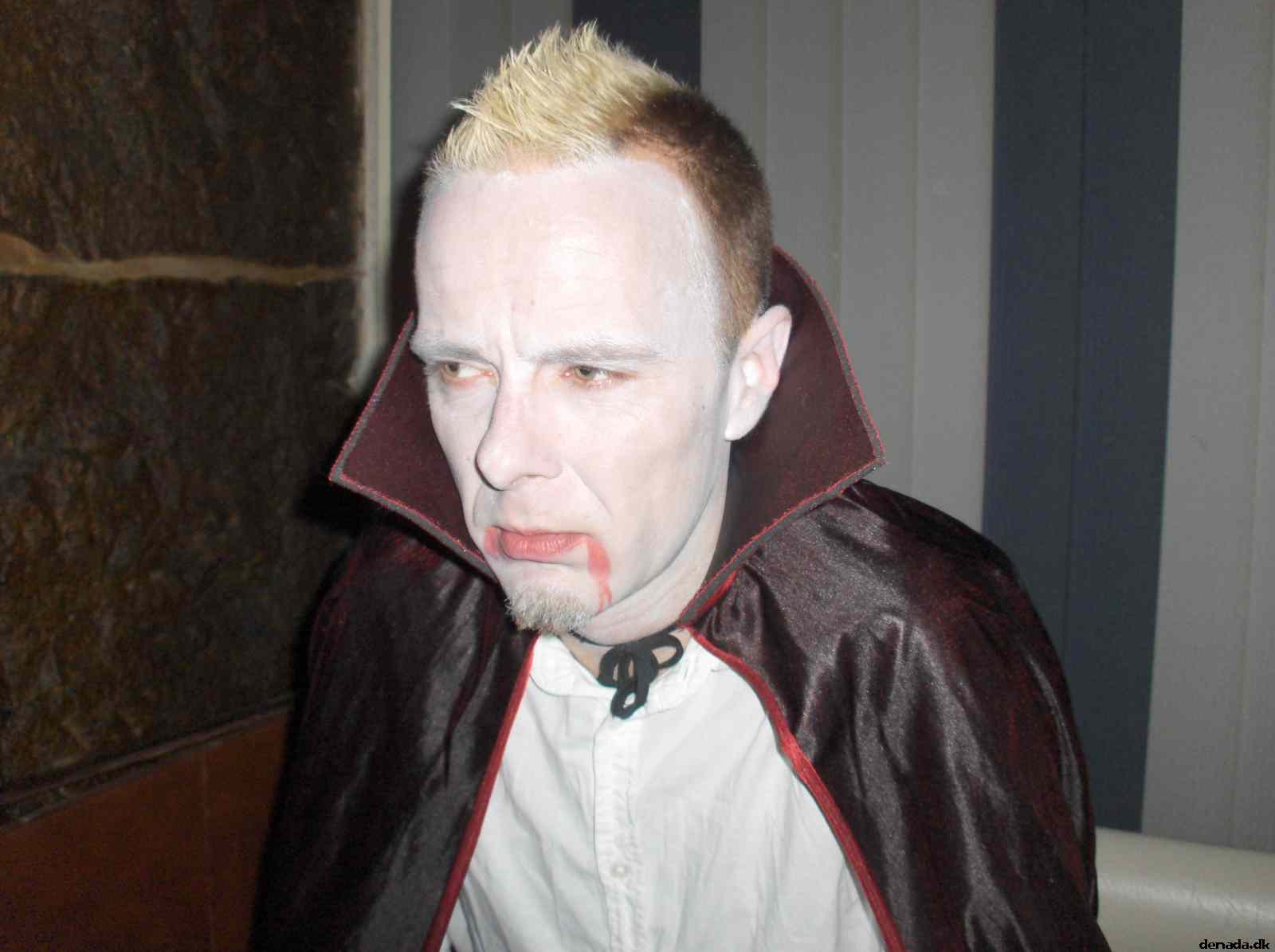 * Image 14