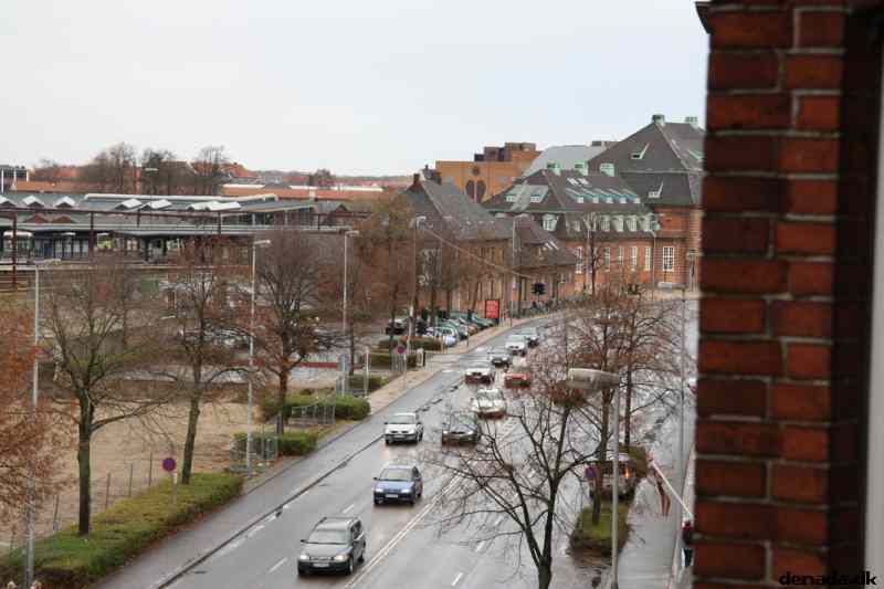 * Image 10