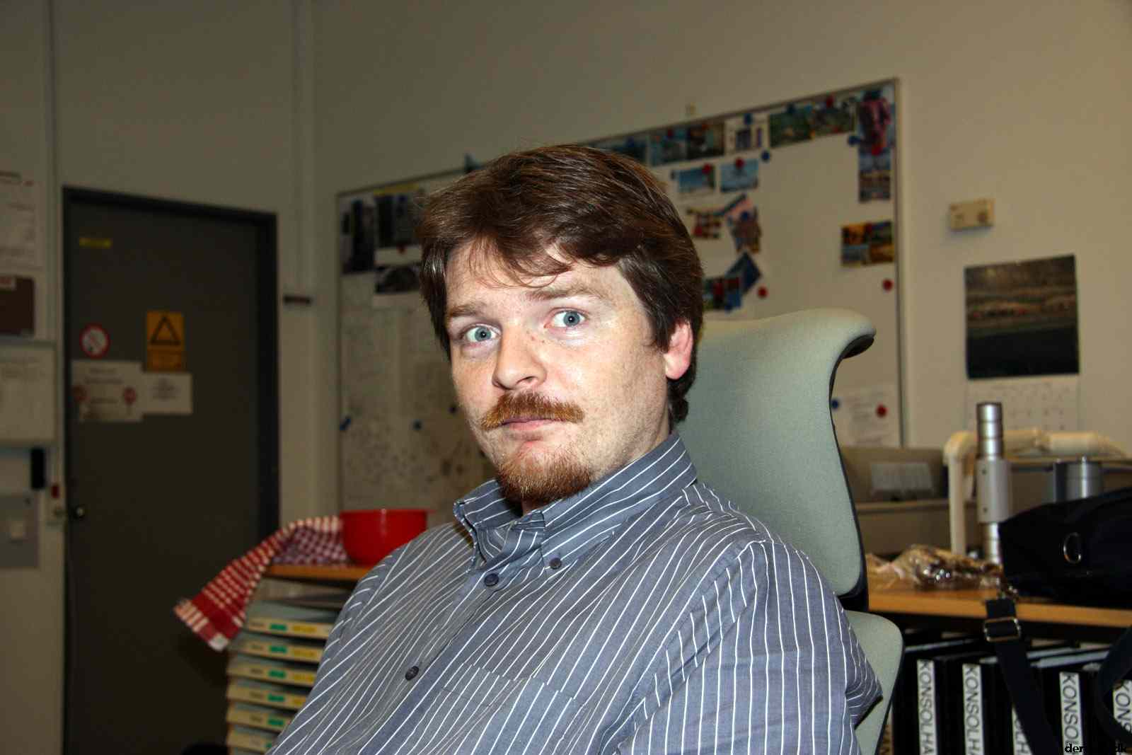 * Image 3
