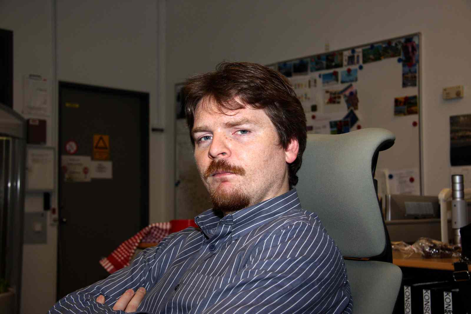 * Image 4