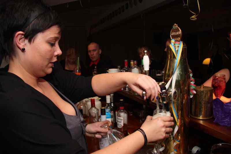 * Image 374