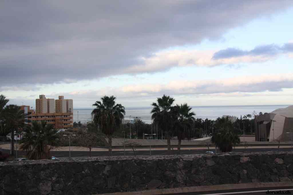 * Image 25