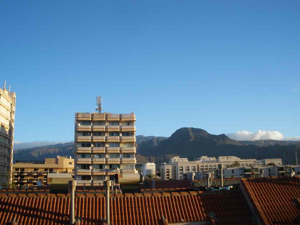 * Image 4