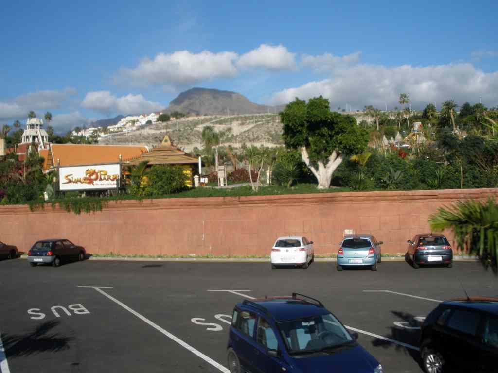* Image 102