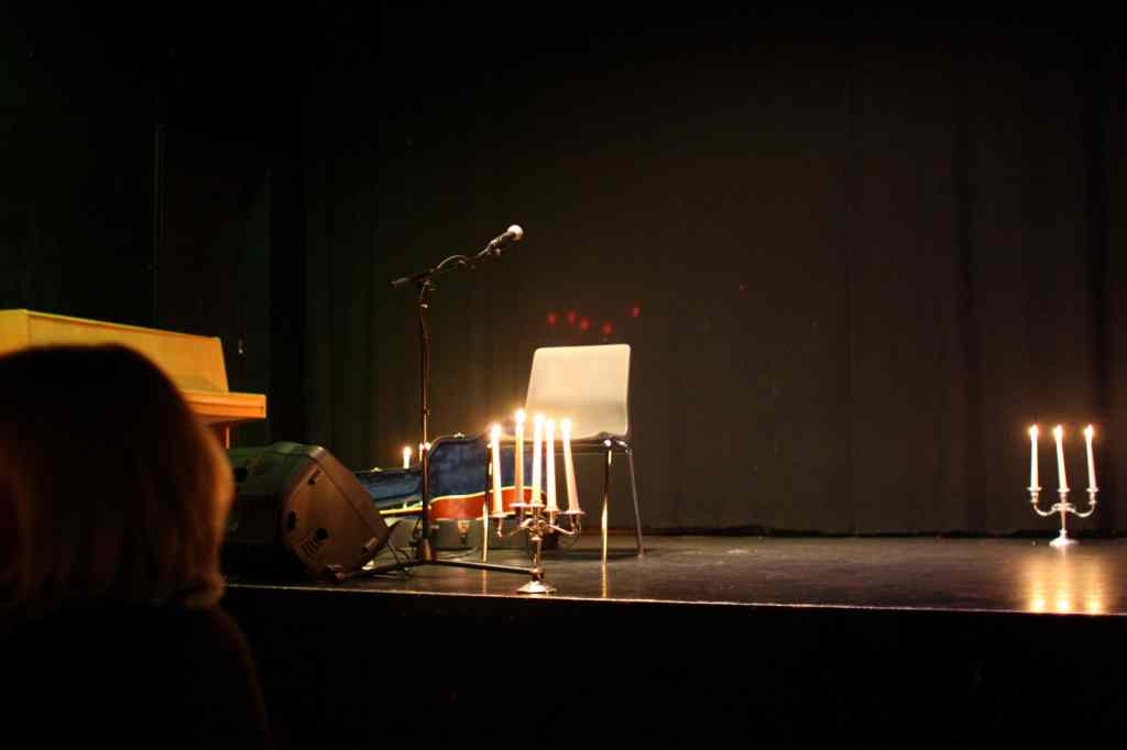 * Image 7