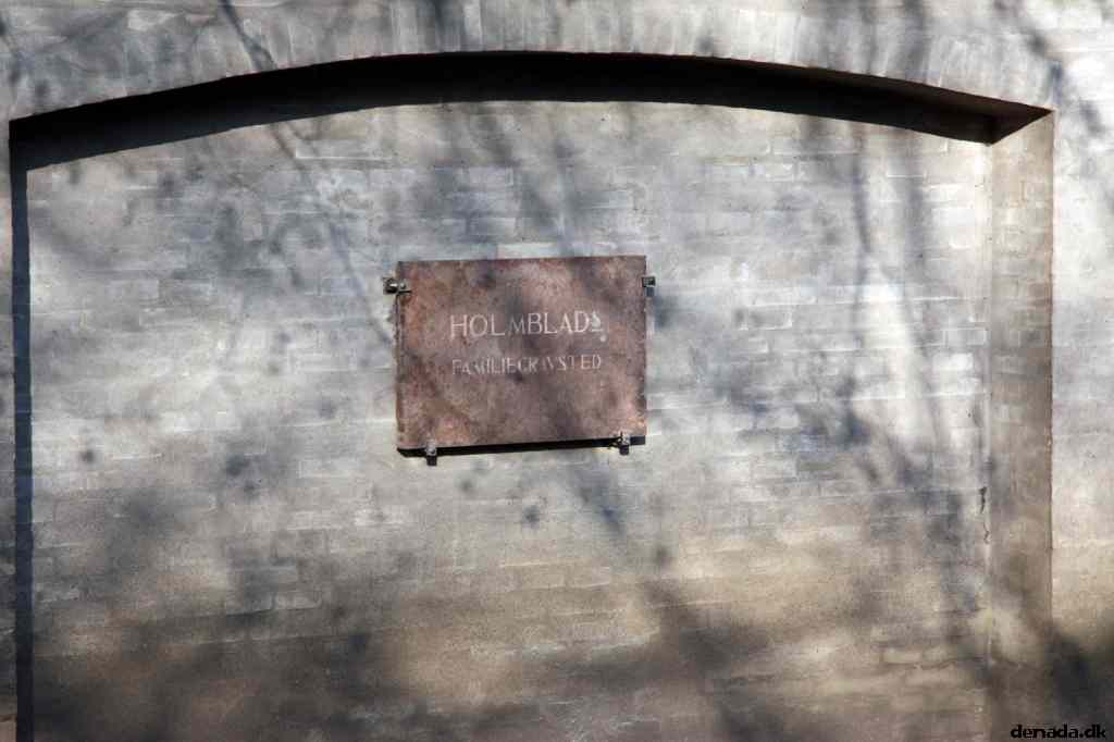 * Image 128