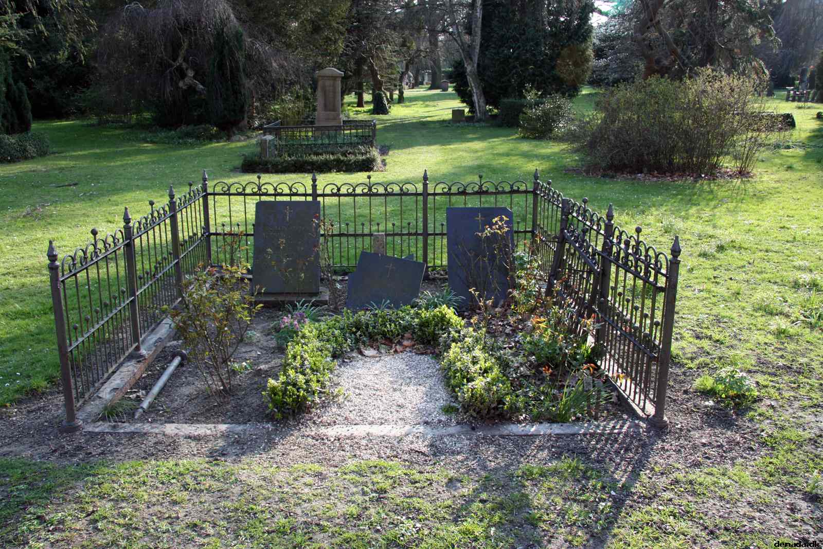 * Image 127