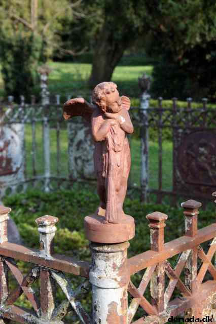 * Image 38