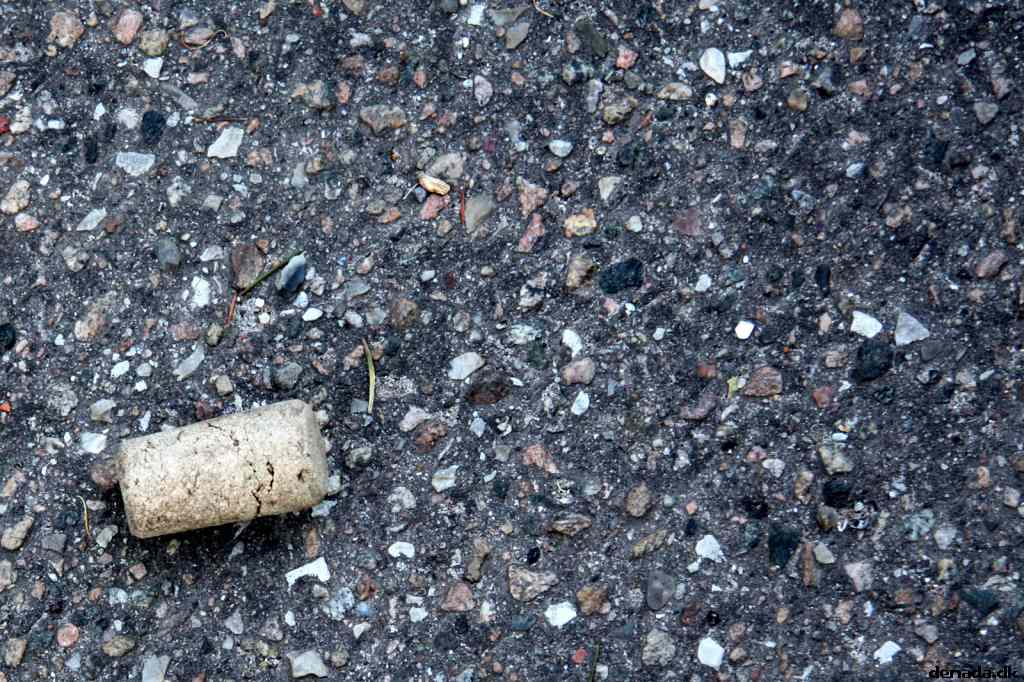 * Image 4