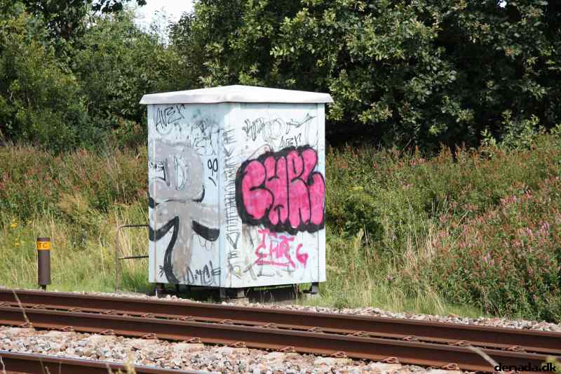 * Image 30