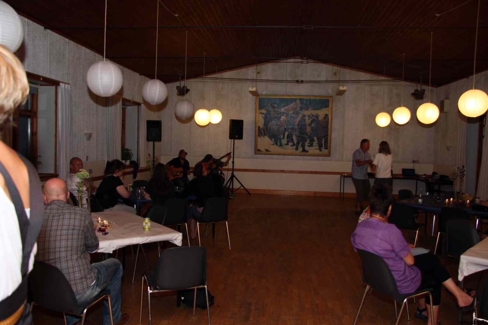 * Image 33