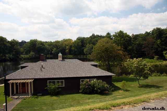 * Image 25