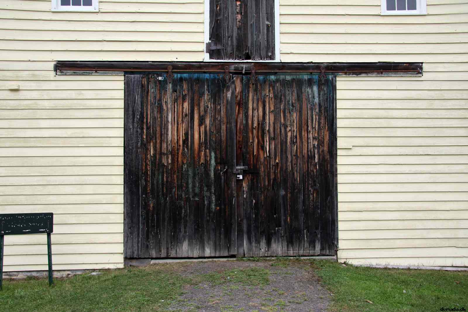 * Image 15