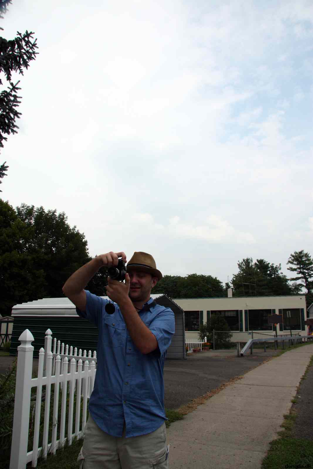 * Image 18