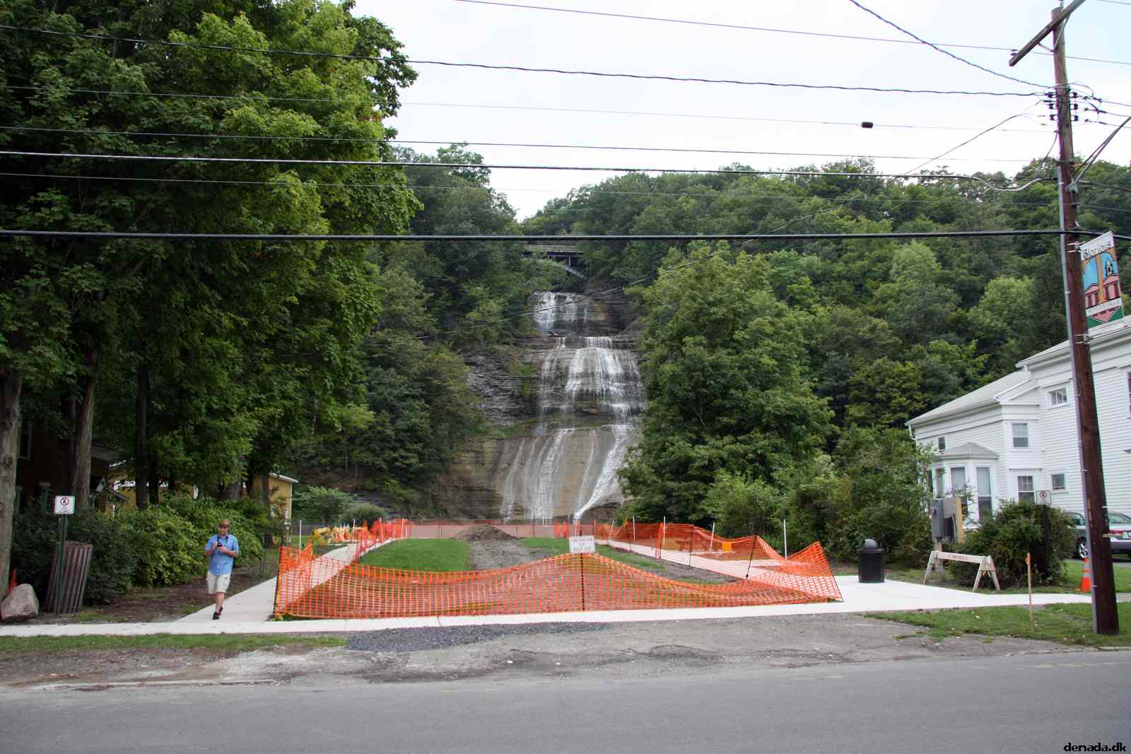 * Image 22