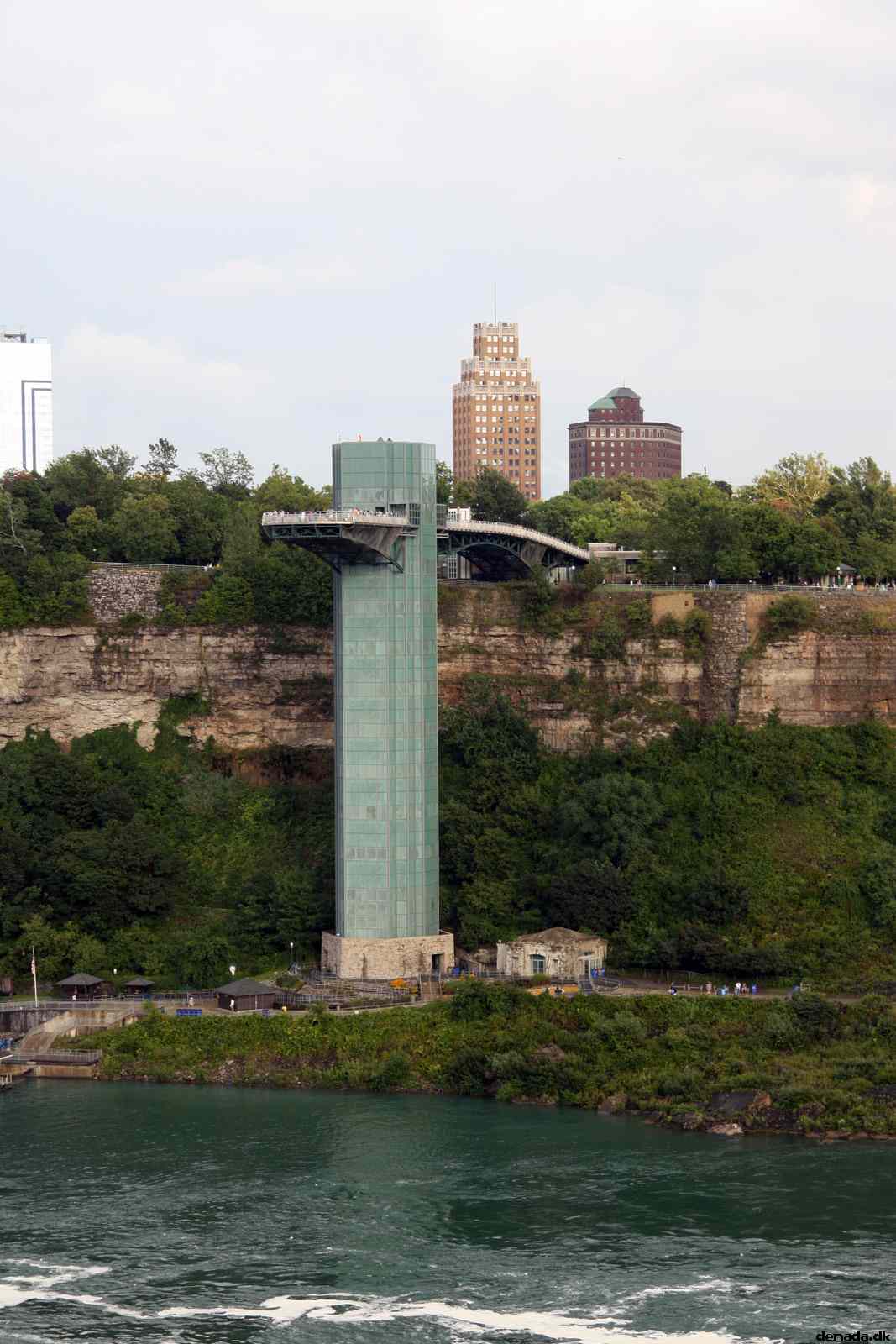 * Image 33