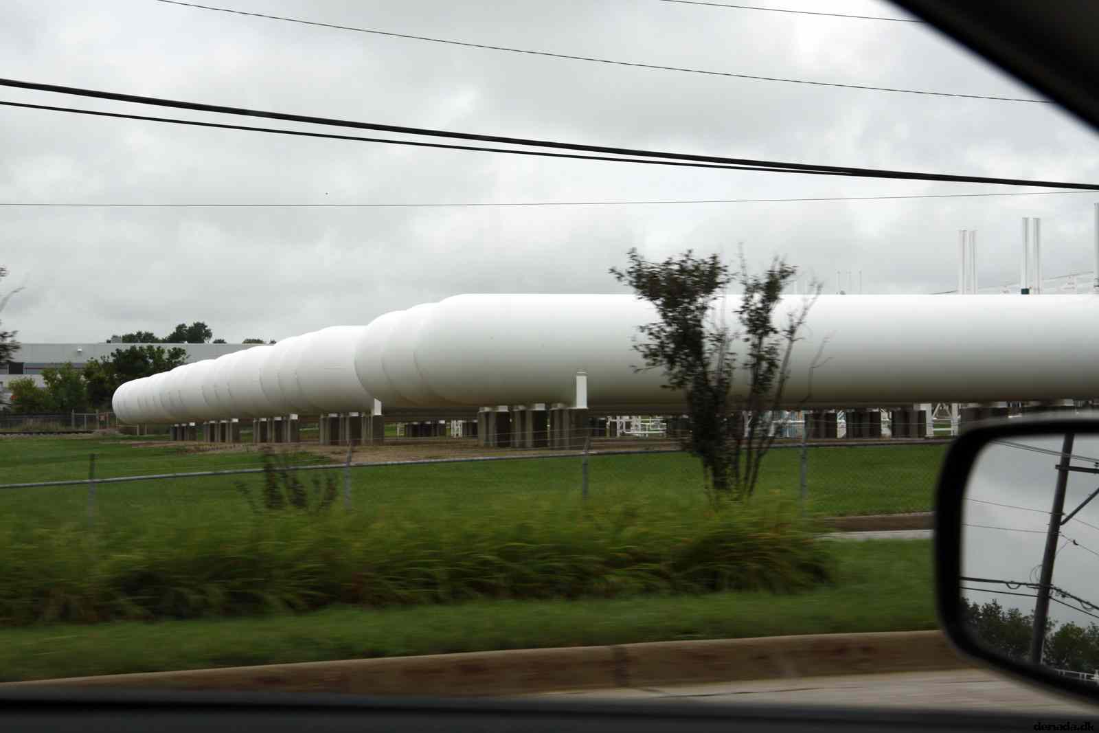 * Image 10
