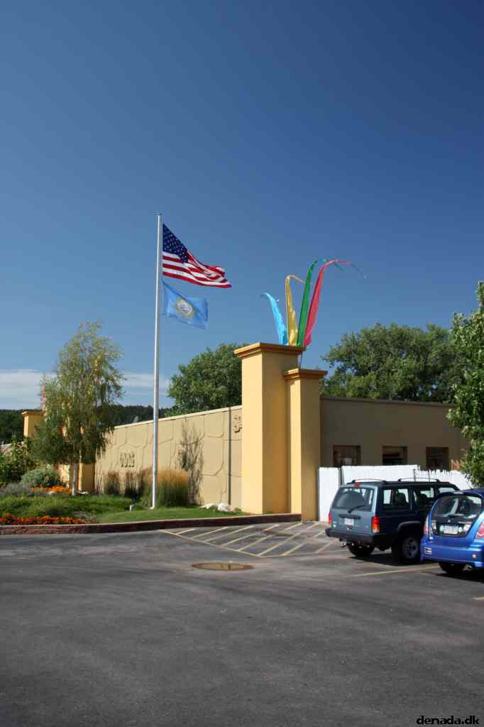 * Image 18