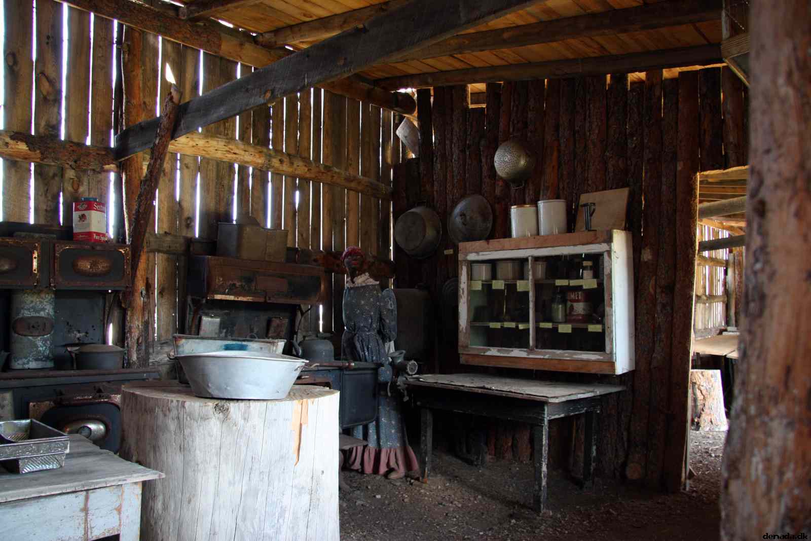 * Image 104