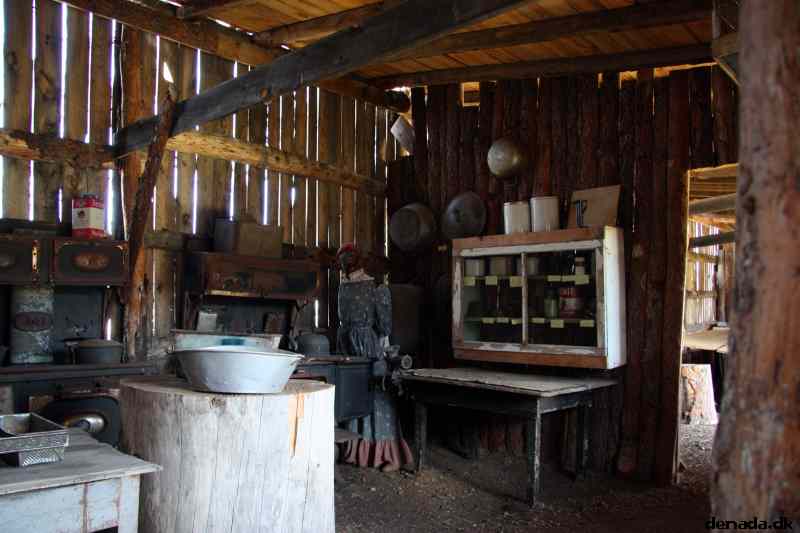 * Image 104
