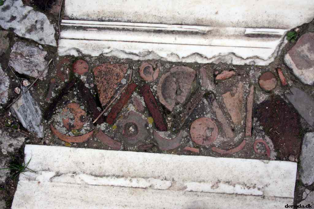 * Image 241