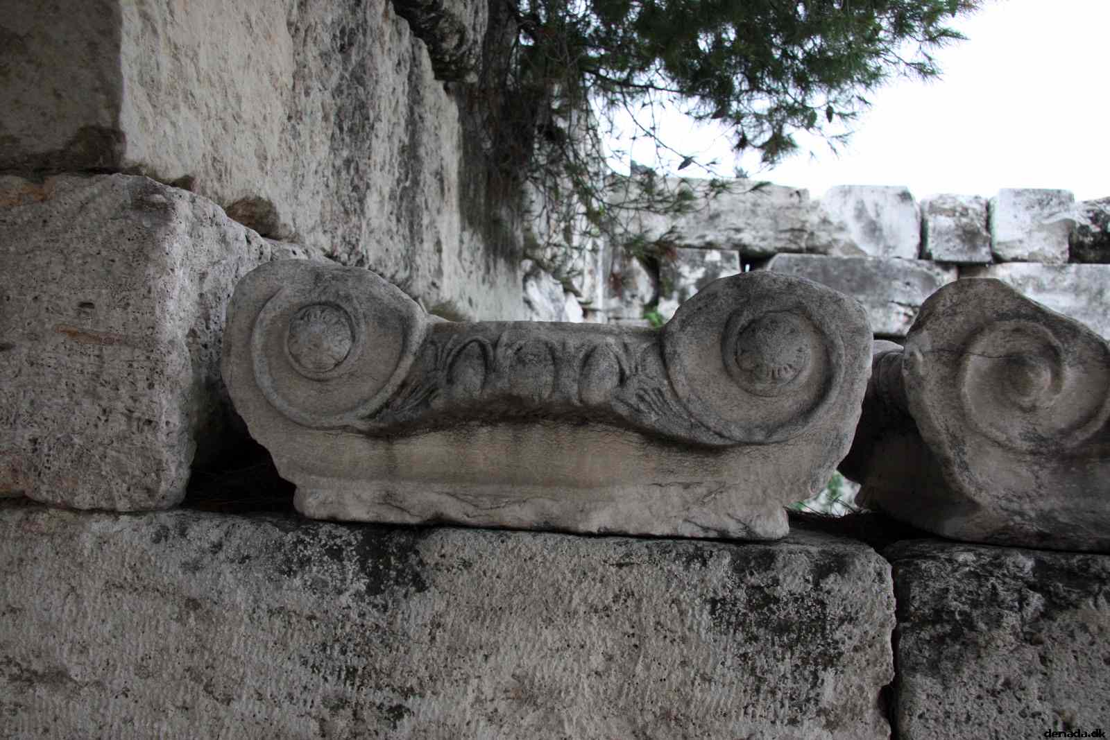 * Image 128