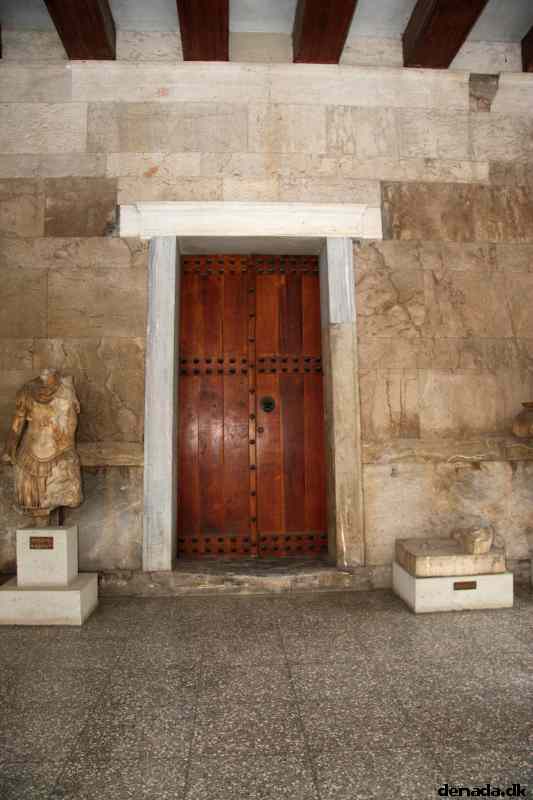 * Image 205
