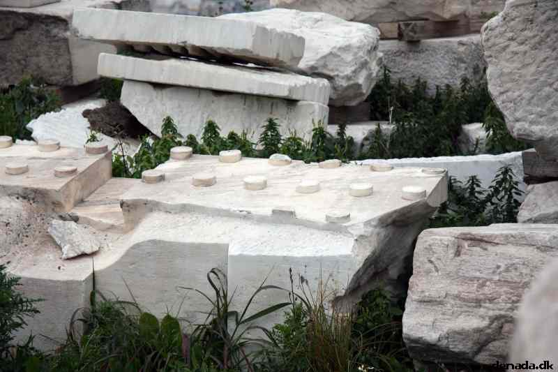 * Image 104