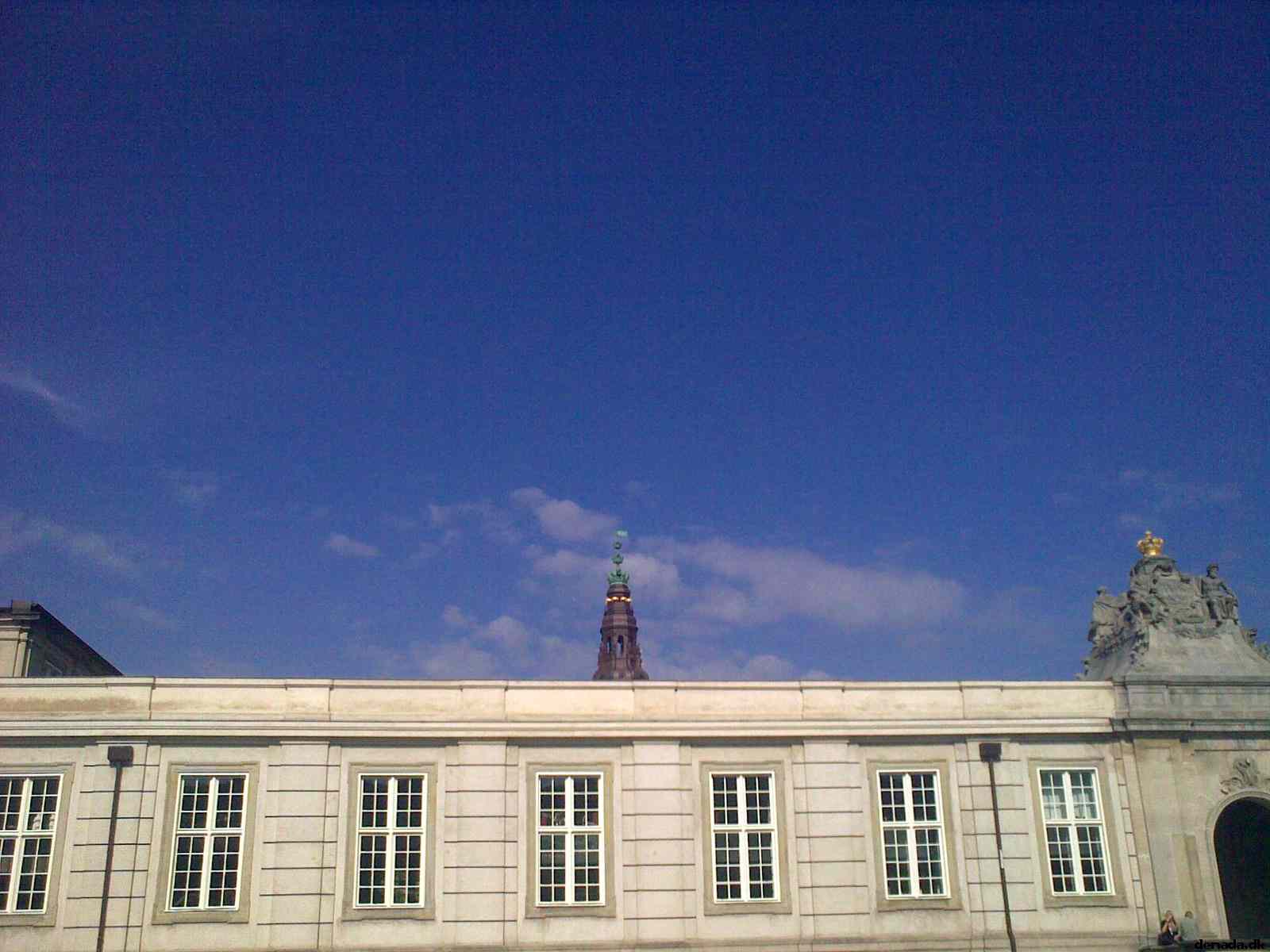* Image 4