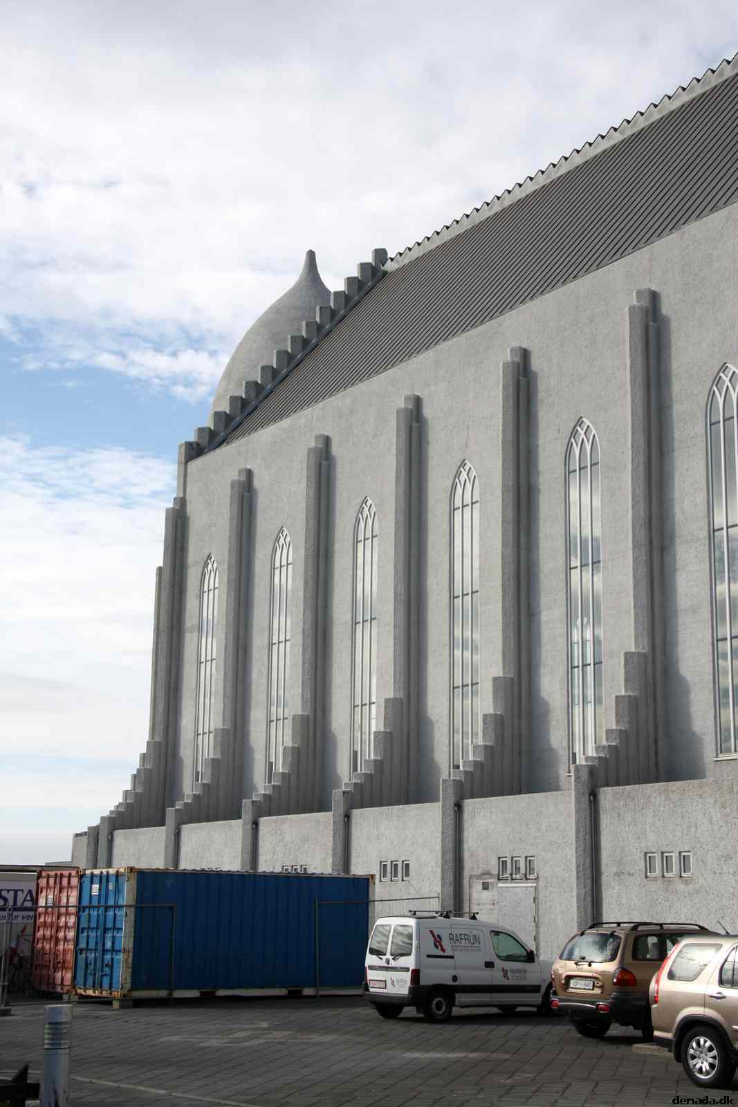 * Image 32