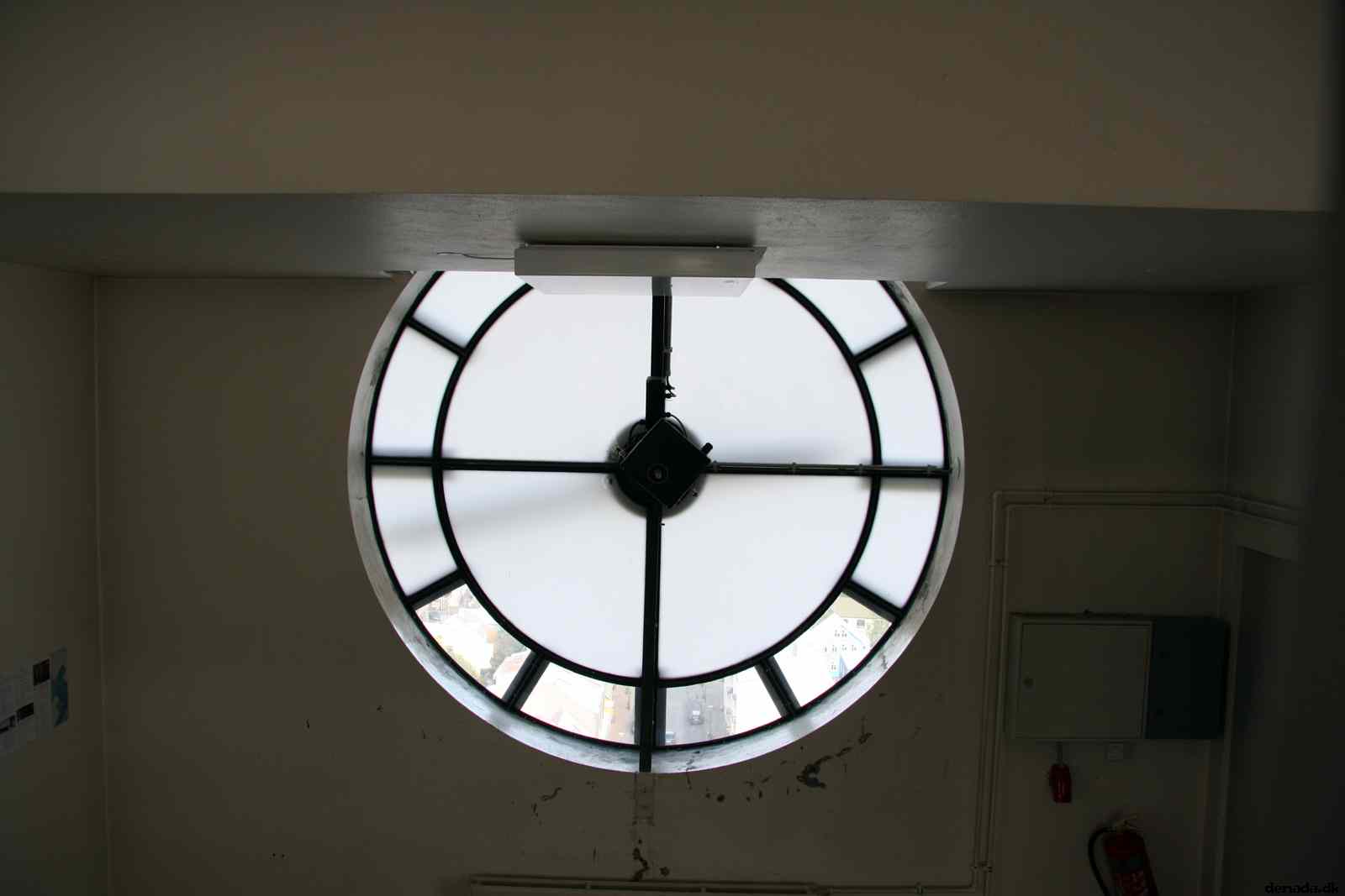* Image 28