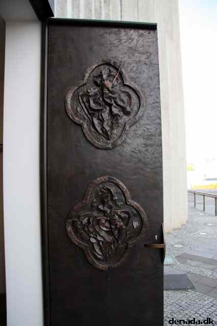 * Image 10