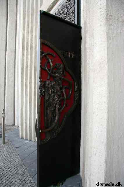 * Image 11