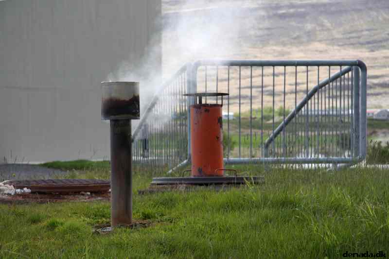 * Image 99