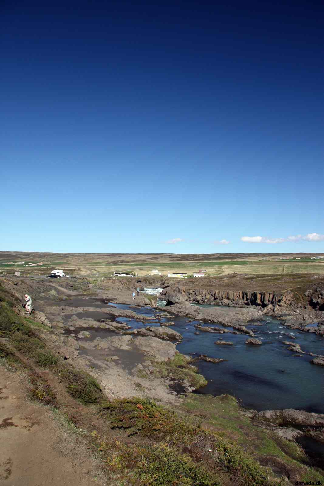 * Image 107