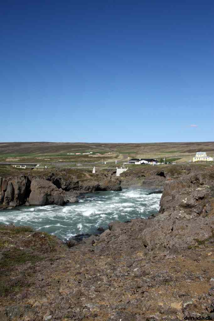 * Image 93
