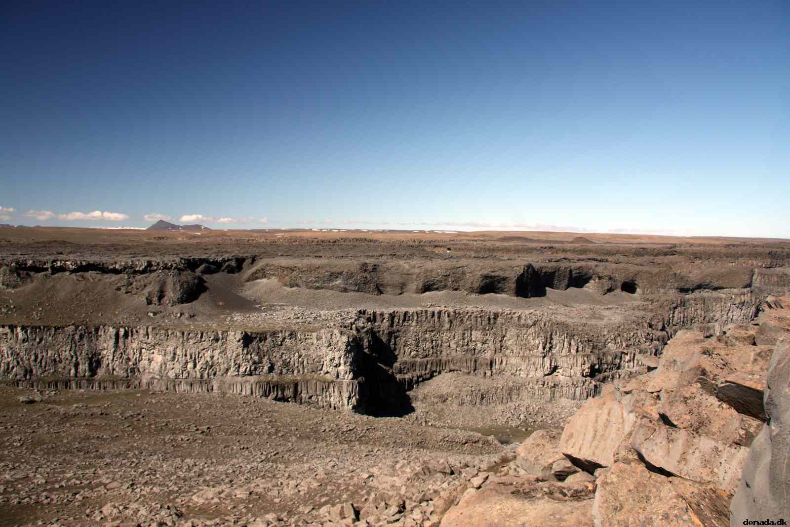 * Image 17