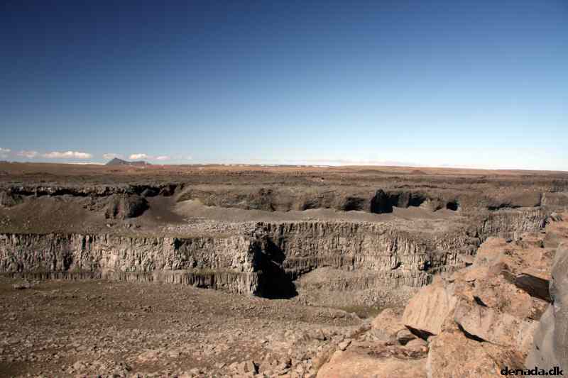 * Image 17